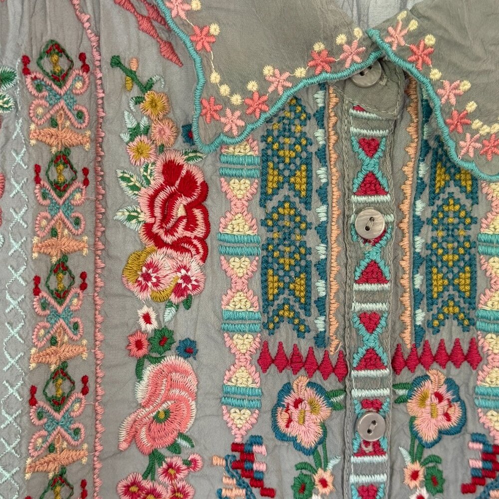 Johnny Was Silky Floral Embroidered Tunic Blouse - Picture 6 of 8